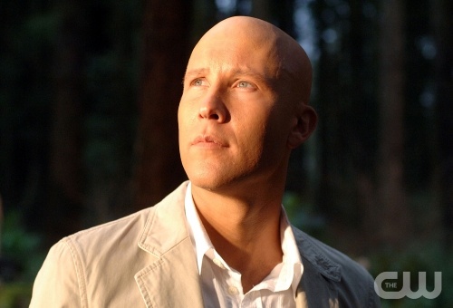 TheCW Staffel1-7Pics_75.jpg - SMALLVILLE"Hypnotic" (Episode #516)Image #SM516-0496Pictured: Michael Rosenbaum as Lex LuthorCredit: © The WB/Sergei Bachlakov